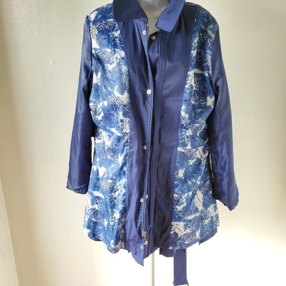 GUESS TRENCH COAT (XL) - Picture 3 of 4